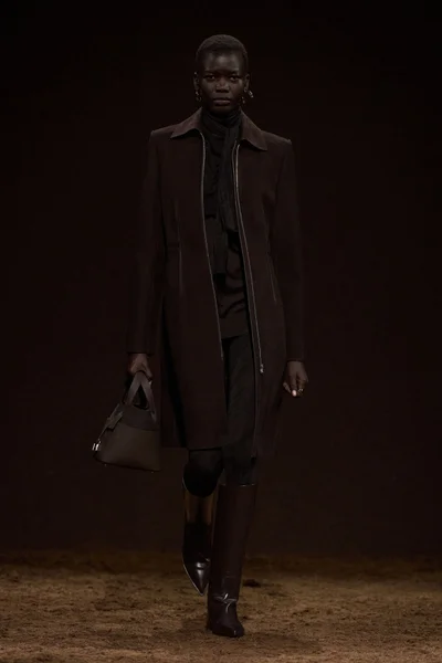 Look 52